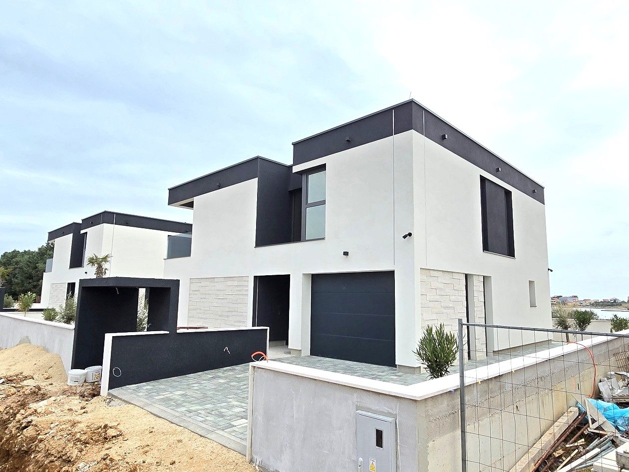 Kuća u Privlaci, 180m², 4 sobe — slika 5