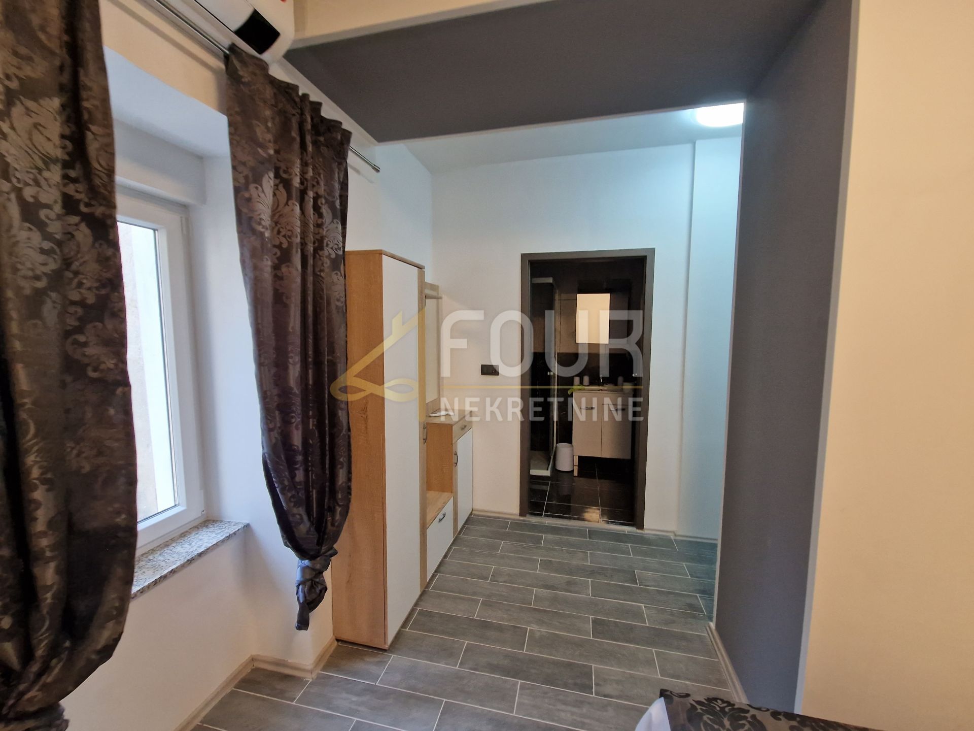 Stan u Rijeci, 146.67m², 5 soba, slika 3