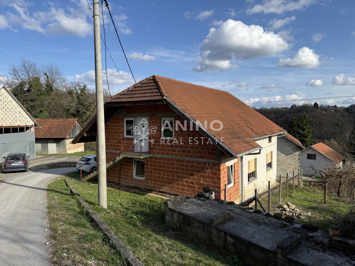 Haus u Krapini, 105m², 2 sobe, slika 2