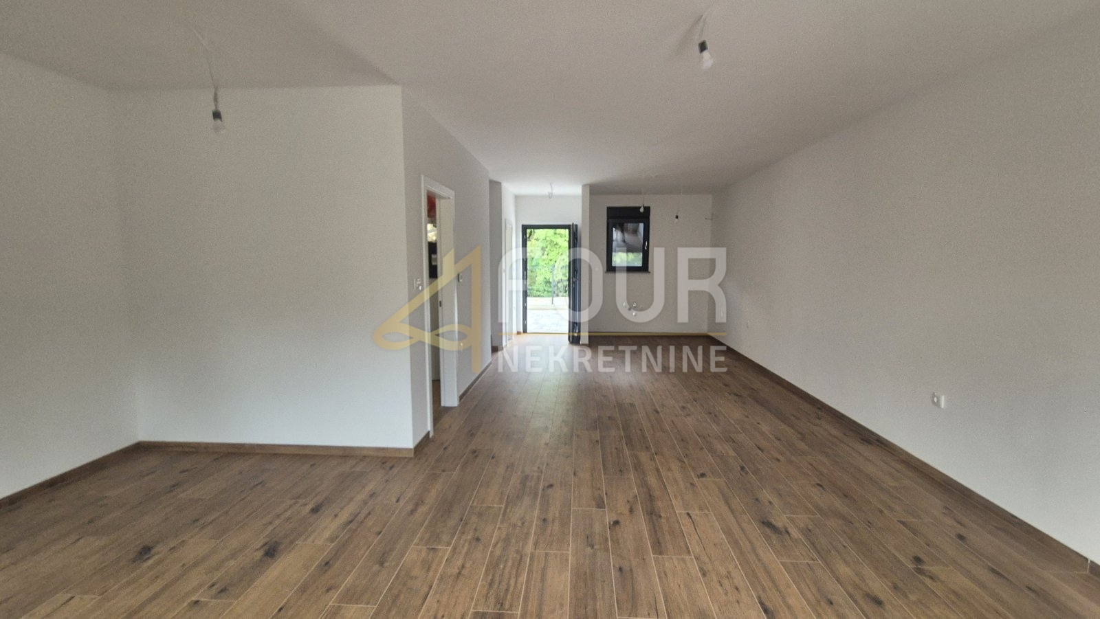 Stan u Viškovu, 122m², 3 sobe