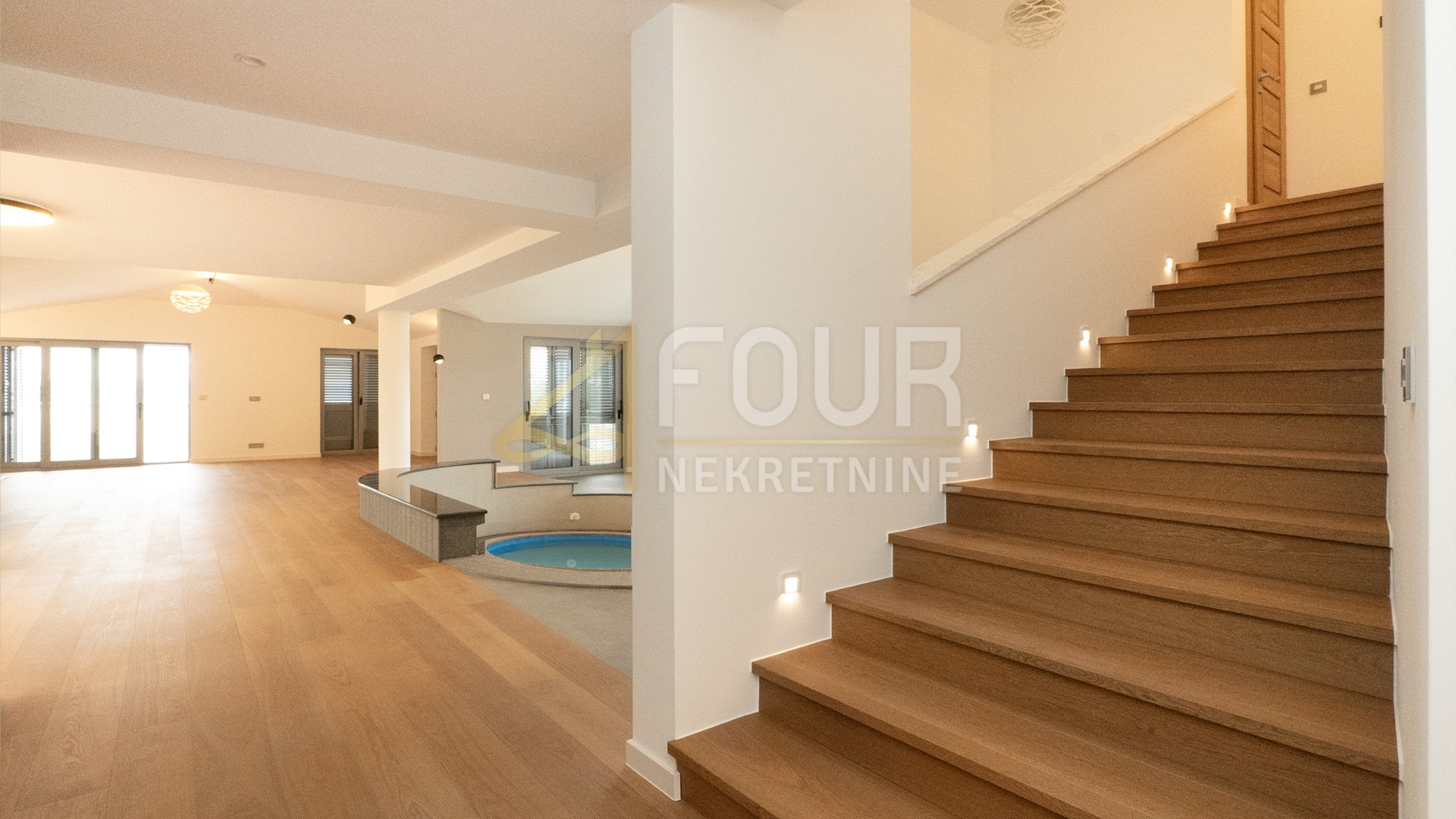 Kuća u Kraljevici, 635m², 3 sobe, slika 5
