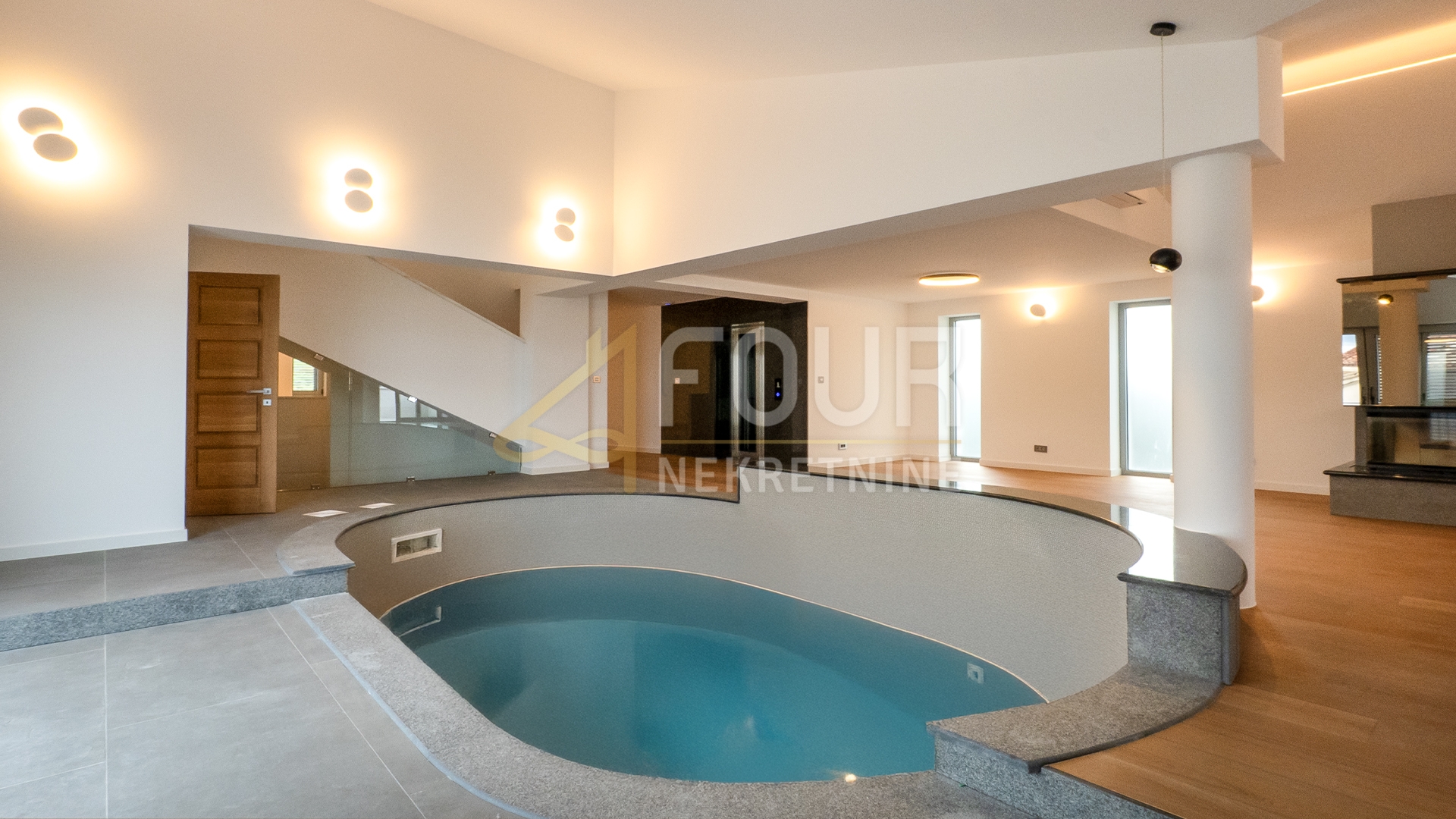 Kuća u Kraljevici, 635m², 3 sobe, slika 3