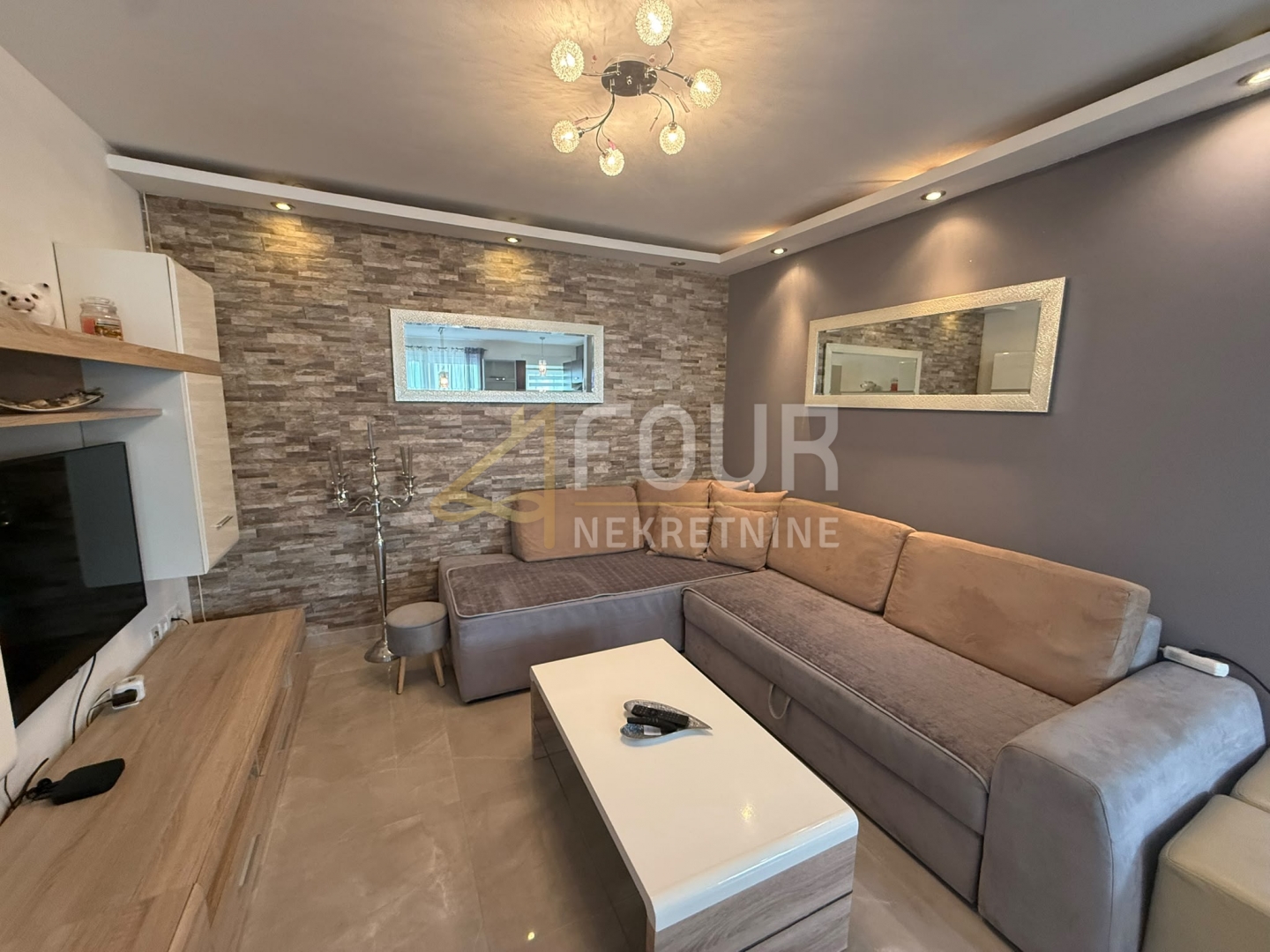 Apartment u Medulinu, 60.78m², 2 sobe