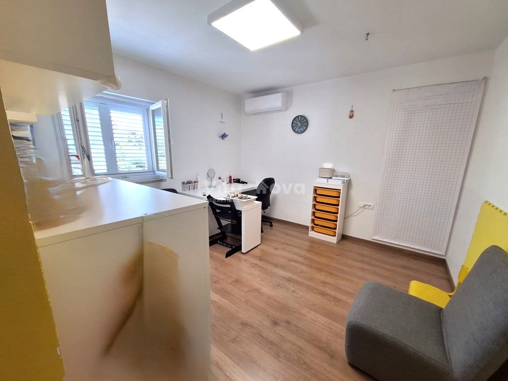 Poslovni Prostor u Zadru, 95m², slika 2