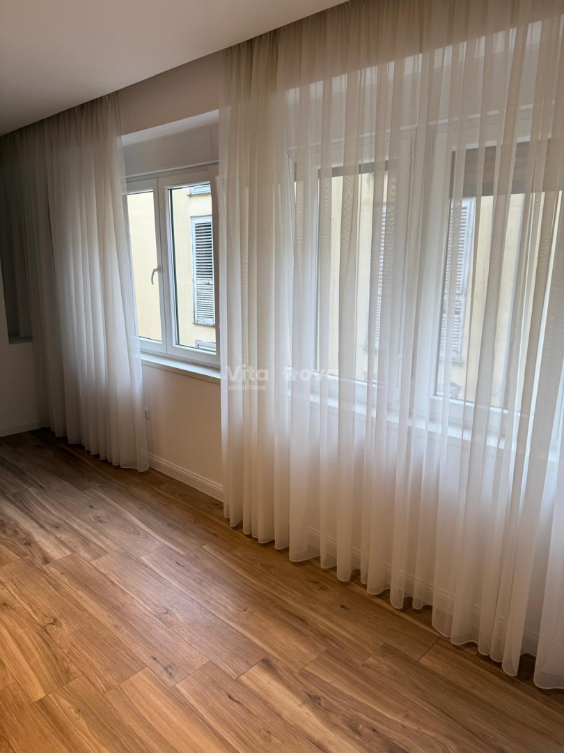 Poslovni Prostor u Zadru, 48m² — slika 4
