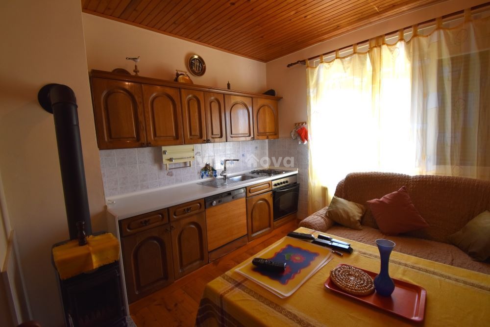 Stan u Zadru, 62m², 2 sobe