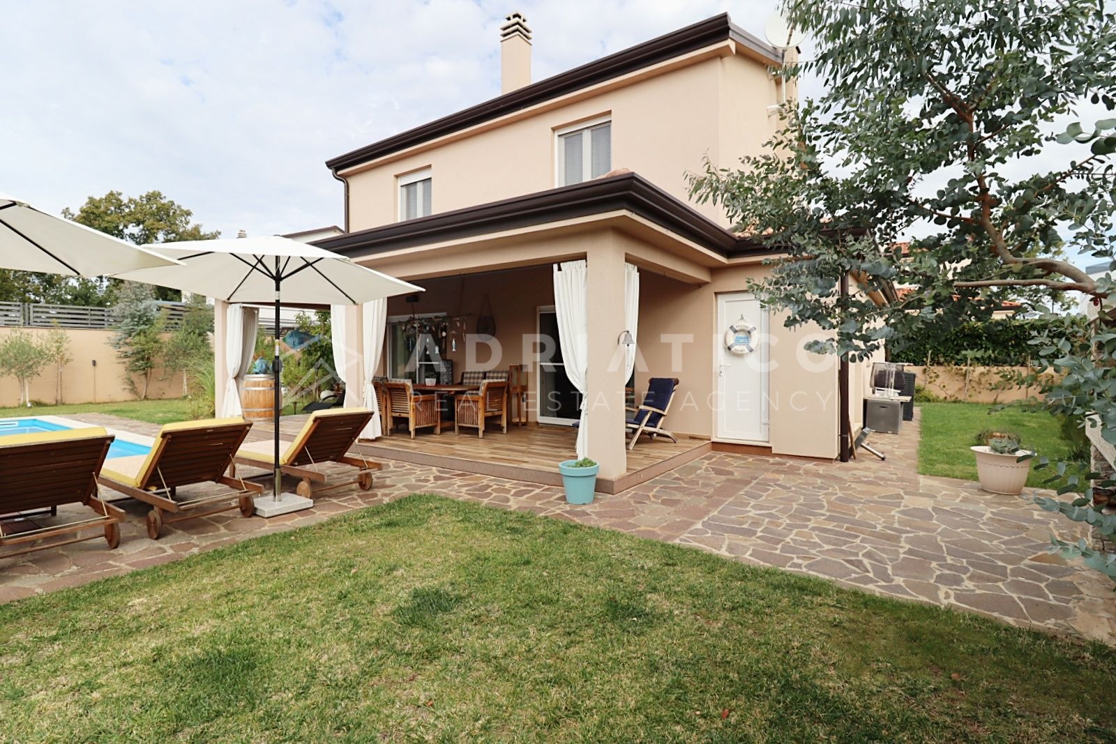 Kuća u Kanfanaru, 142m², 3 sobe — slika 4