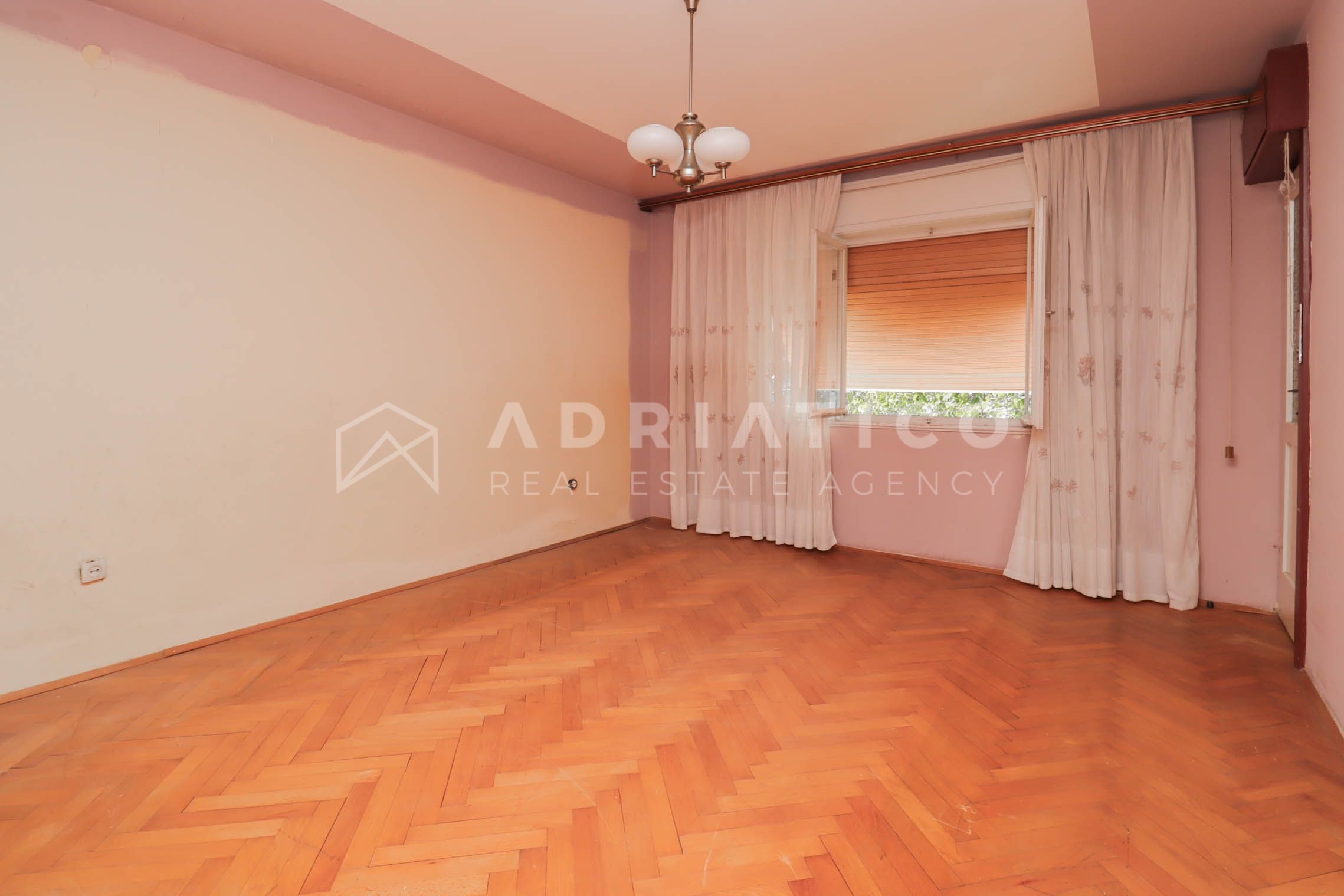 Stan u Rovinju, 66.4m², 2 sobe — slika 2