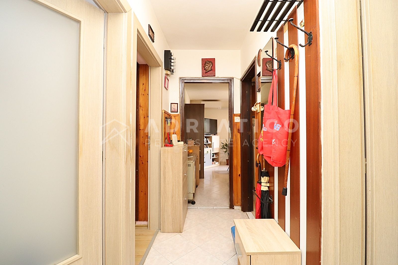 Stan u Rovinju, 48m², 2 sobe — slika 2