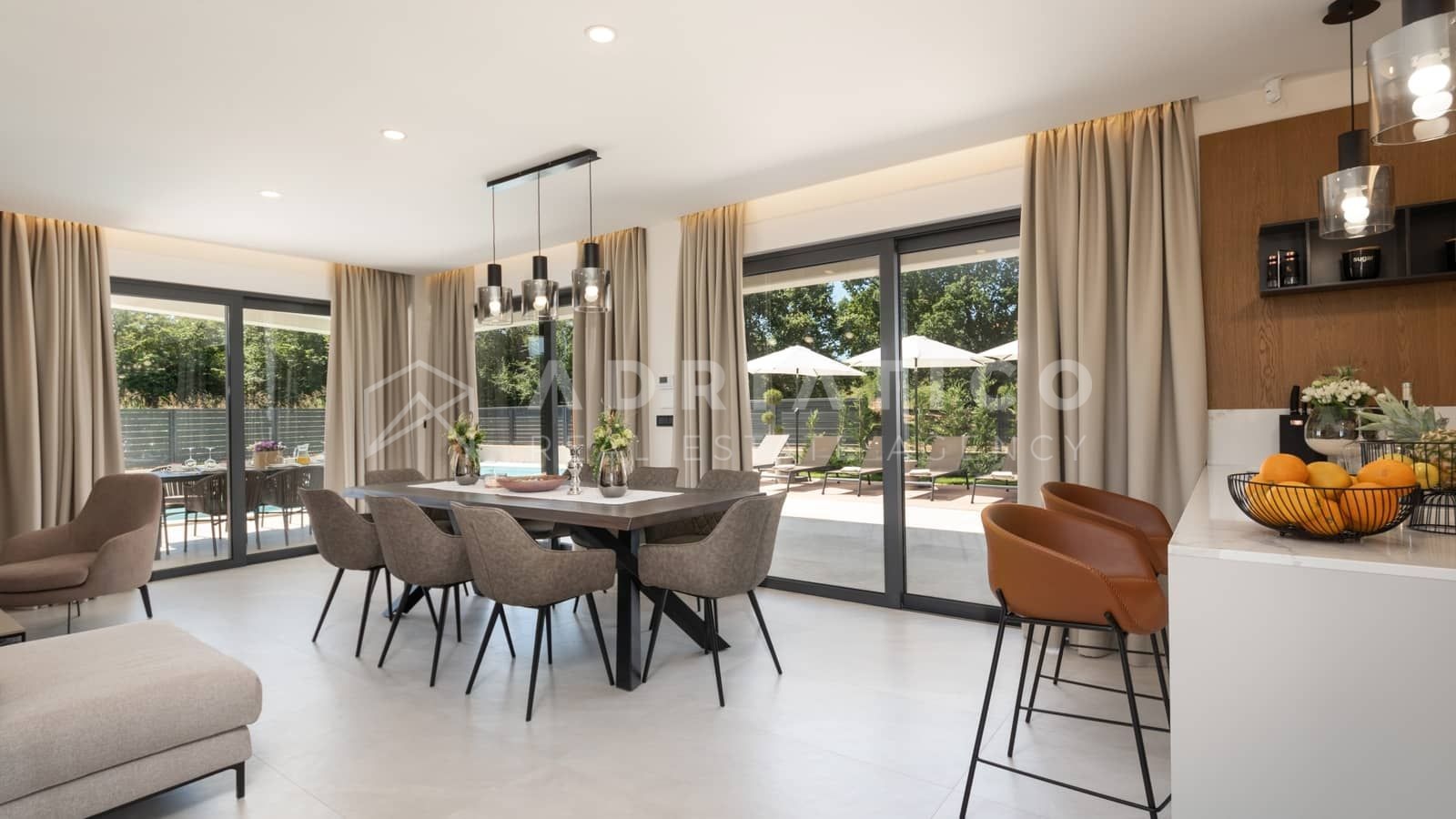 Kuća u Poreču, 220m², 3 sobe — slika 4