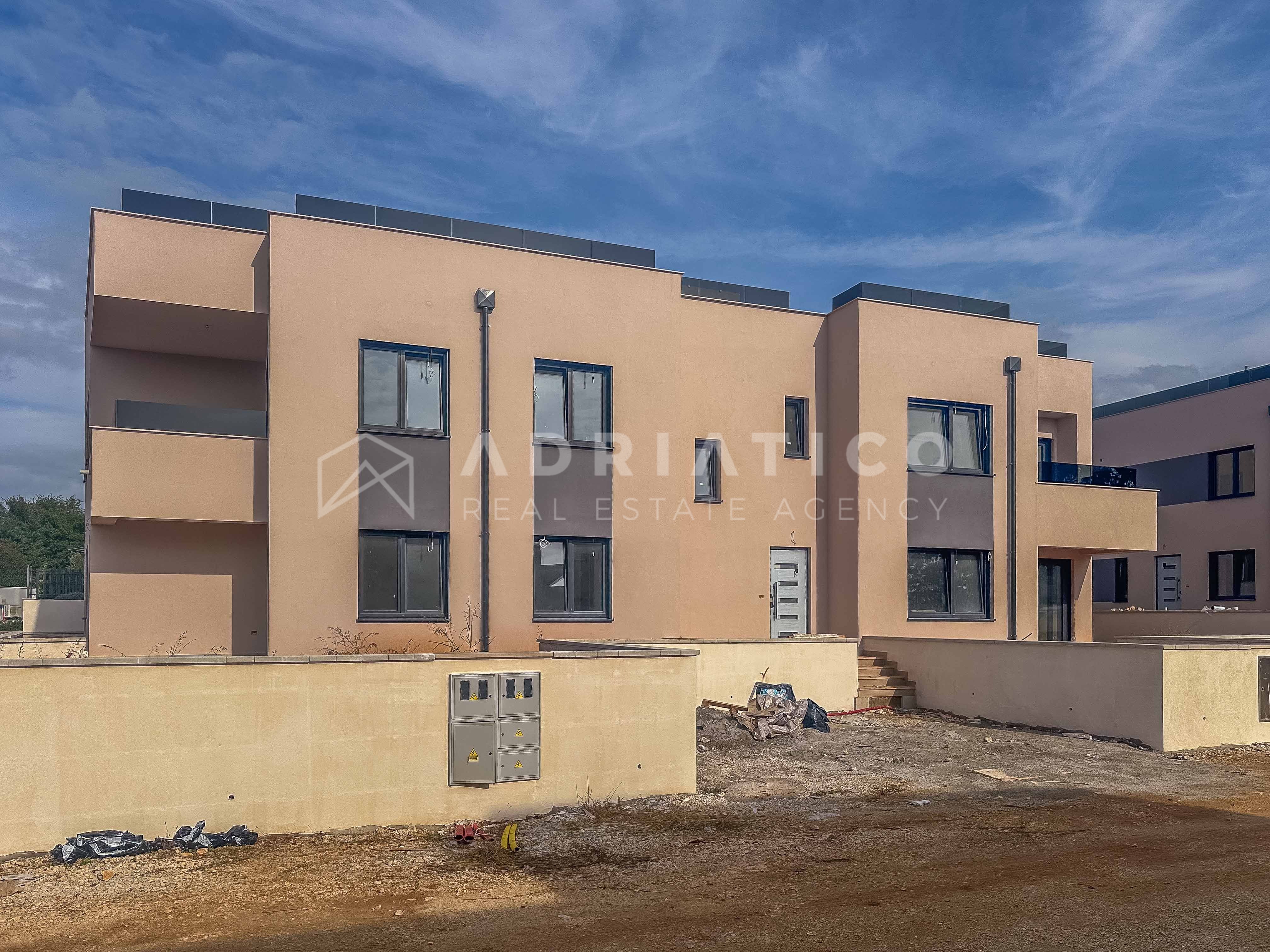 Stan u Poreču, 106m², 3 sobe — slika 2
