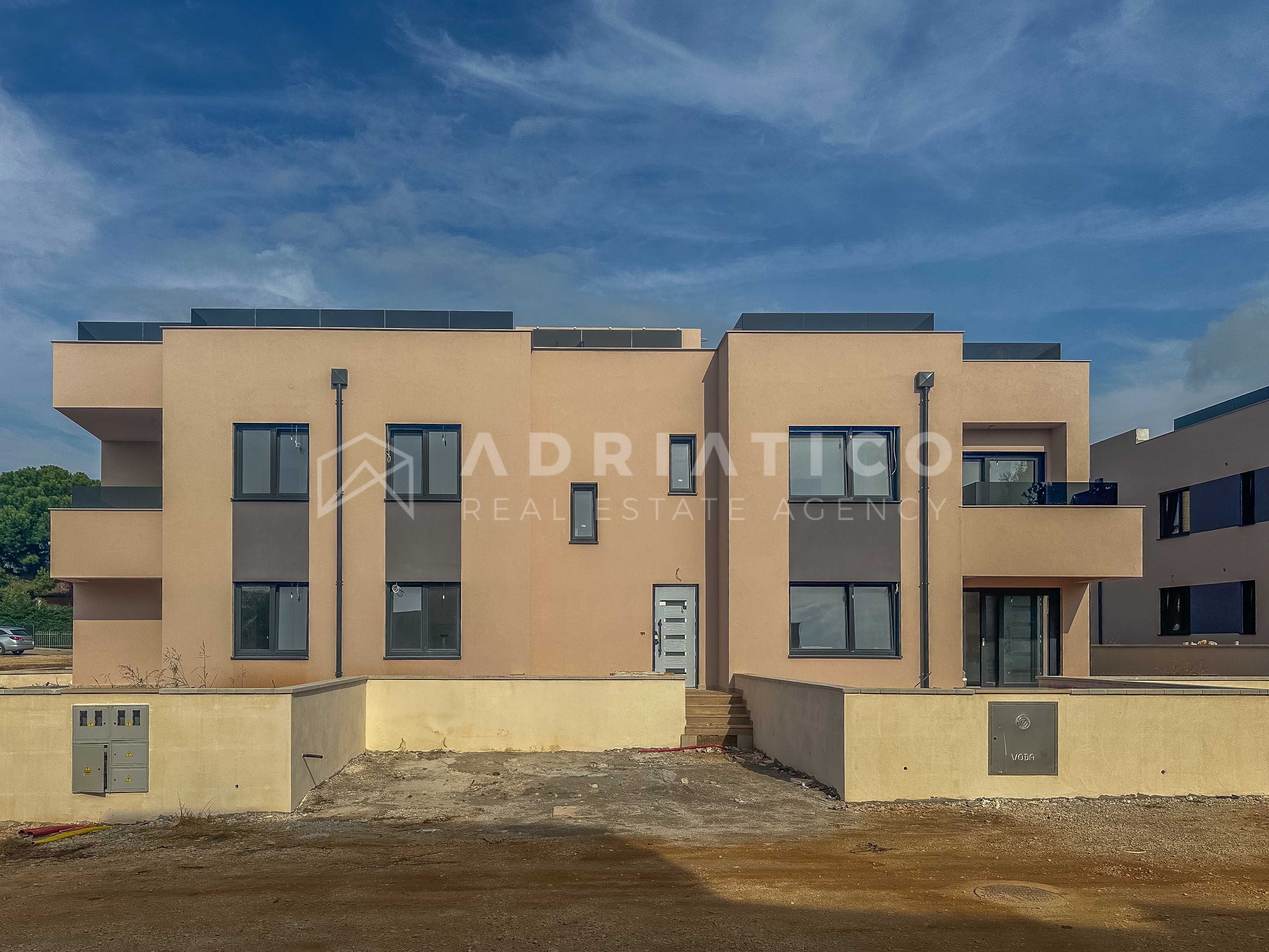 Stan u Poreču, 106m², 3 sobe — slika 3