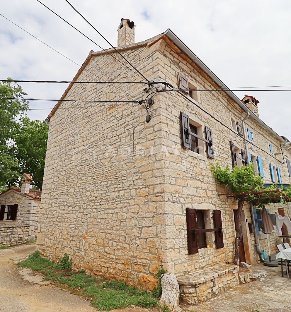 Kuća u Kanfanaru, 85m², 2 sobe — slika 2