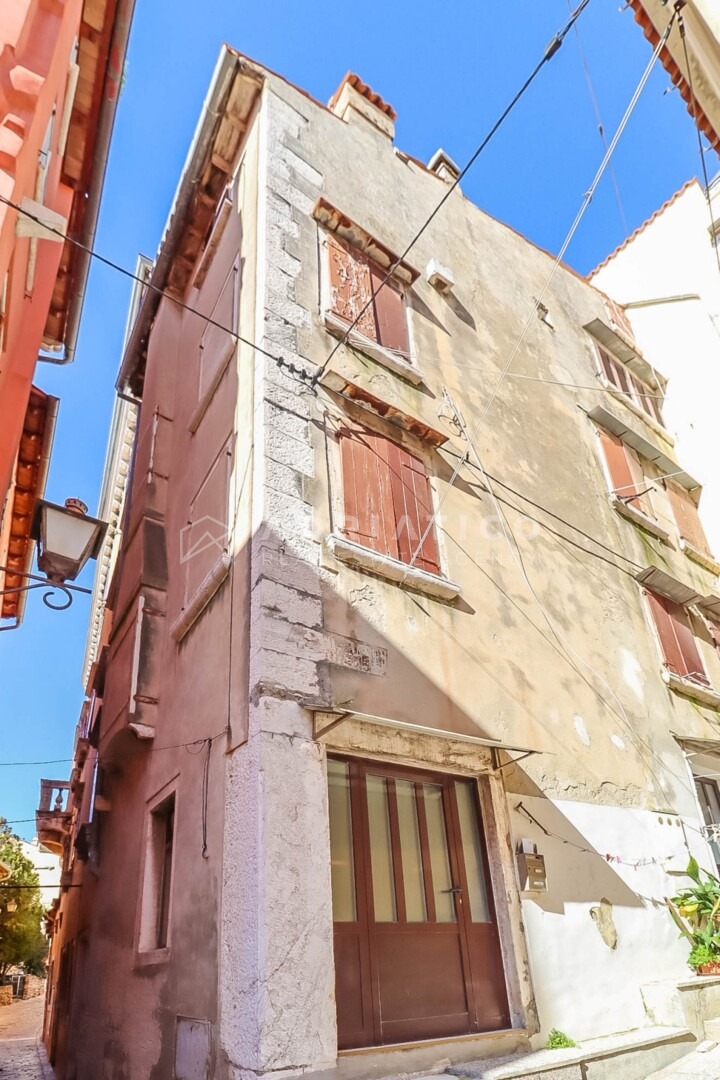Kuća u Rovinju, 170m², 4 sobe