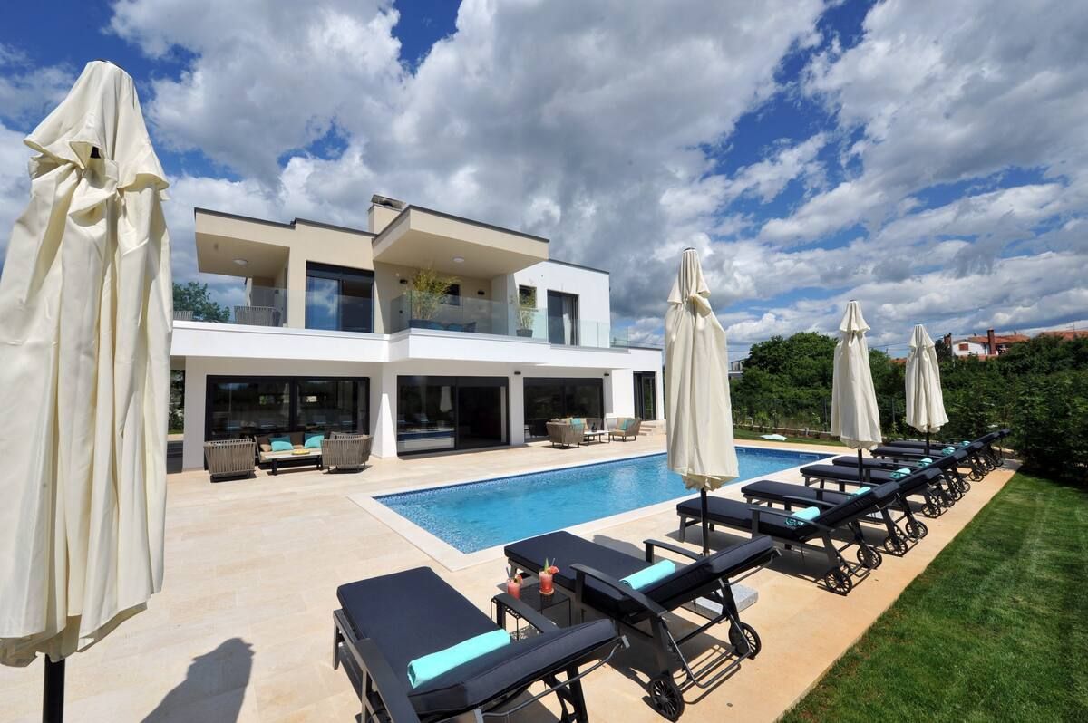Casa u Poreču, 201m², 4 sobe