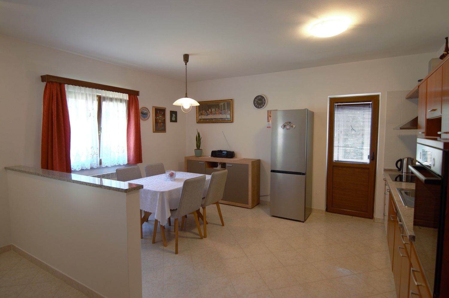 Haus u Poreču, 124m², 2 sobe, slika 4