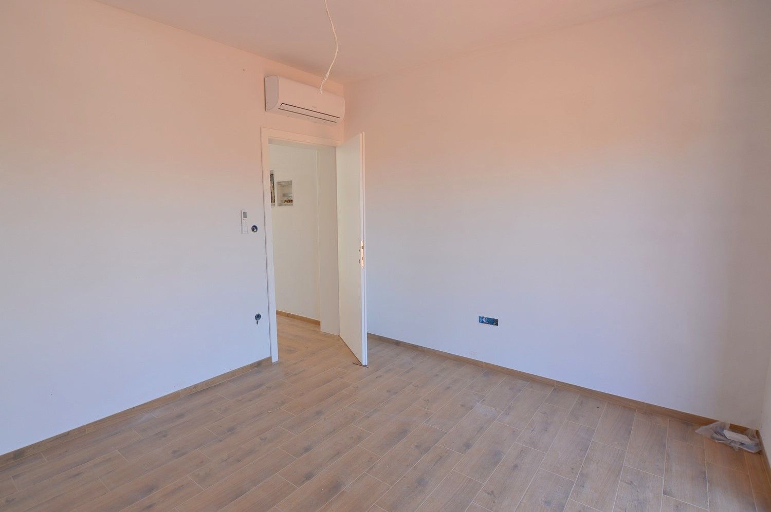 House u Kaštelir-Labinciu, 150m², 4 sobe, slika 3