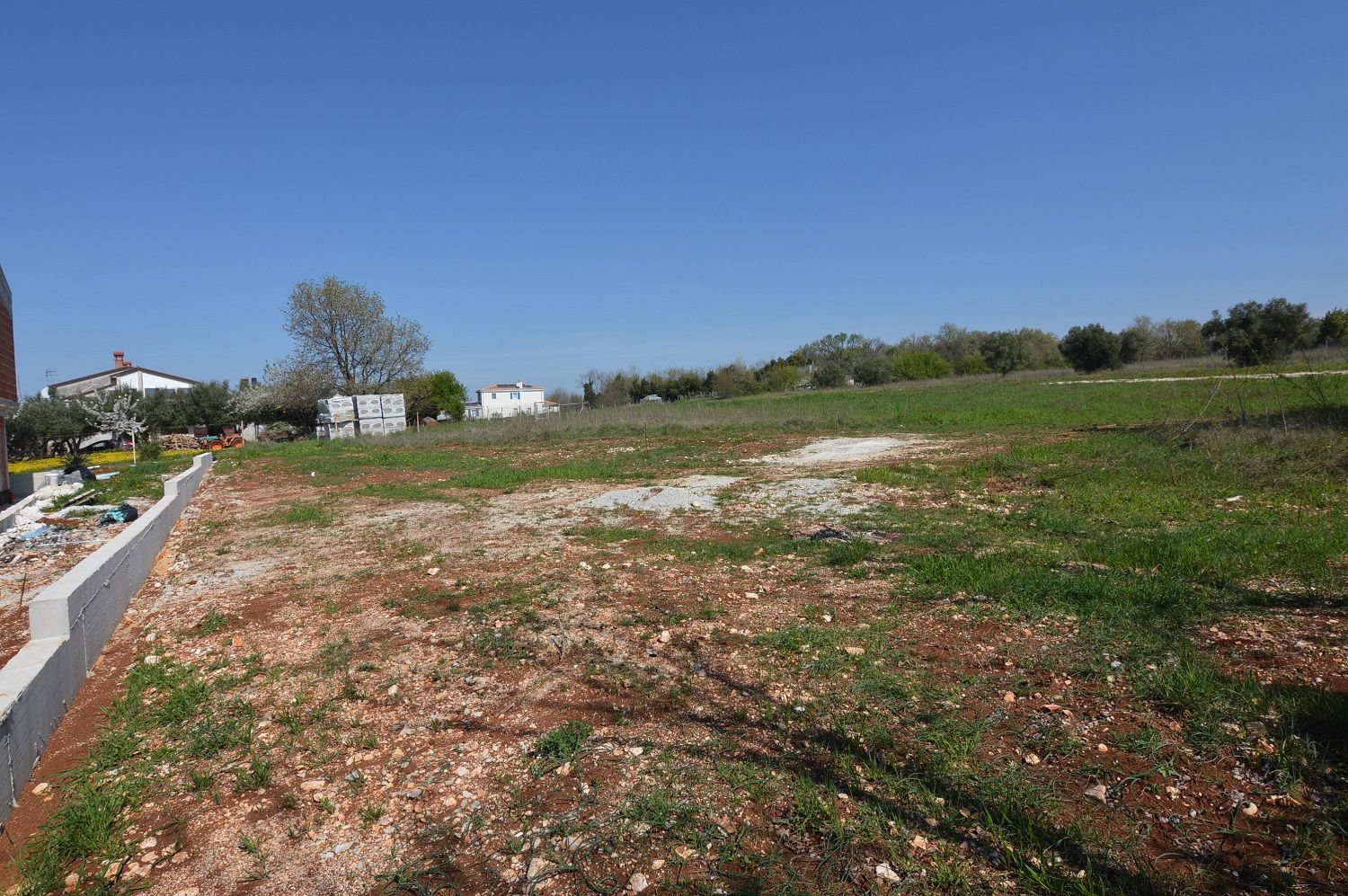 Terreno u Kaštelir-Labinciu, 811m²