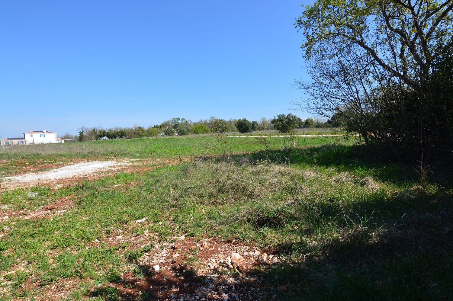 Land u Kaštelir-Labinciu, 811m², slika 2