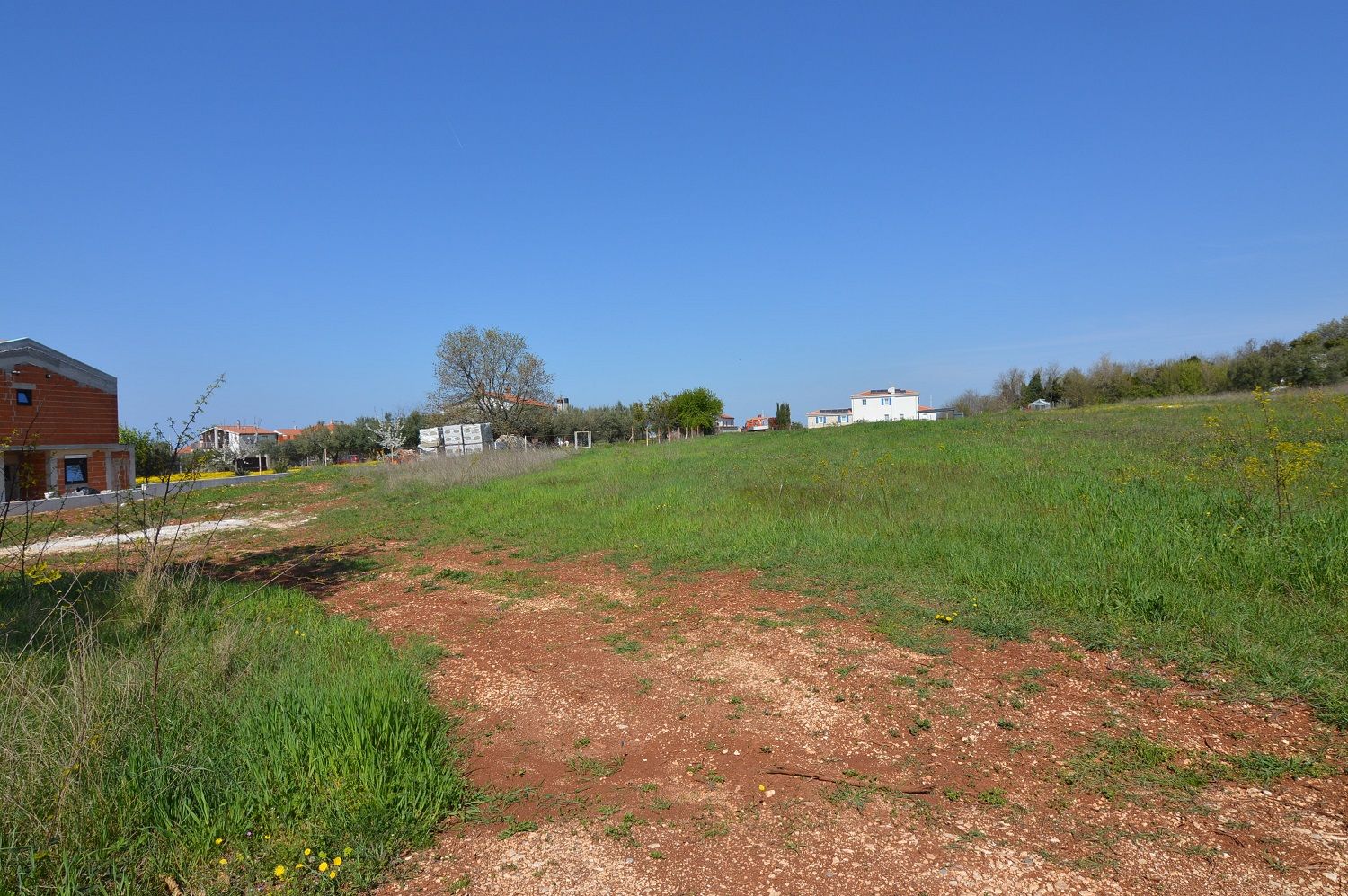 Land u Kaštelir-Labinciu, 811m², slika 3