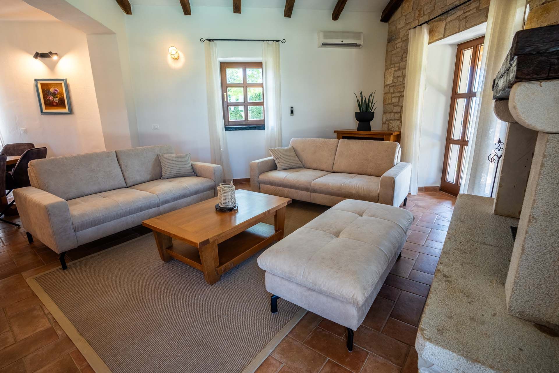 Casa u Sveti Lovreču, 257m², 4 sobe, slika 4