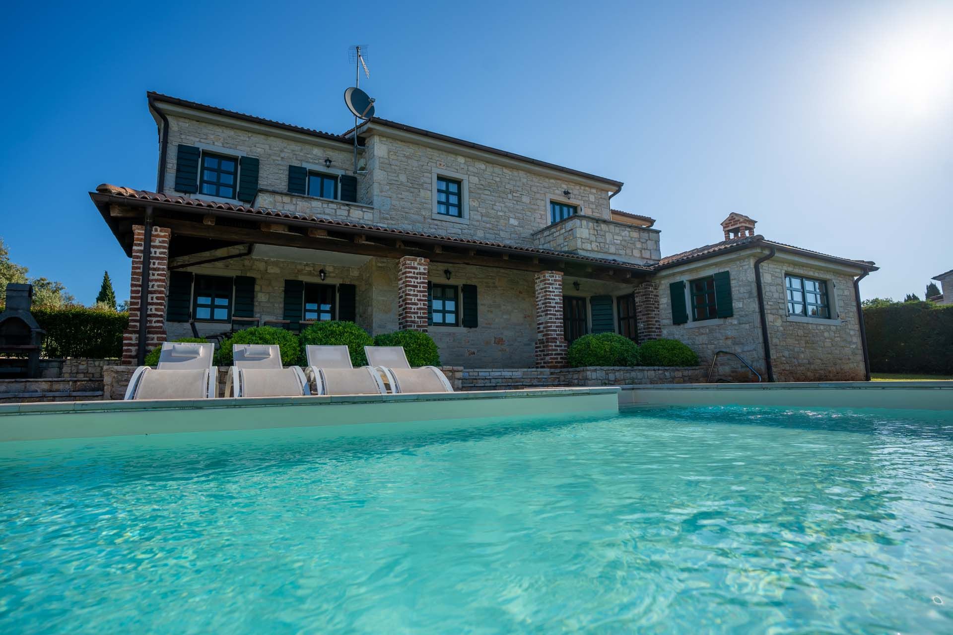 Casa u Sveti Lovreču, 269m², 4 sobe