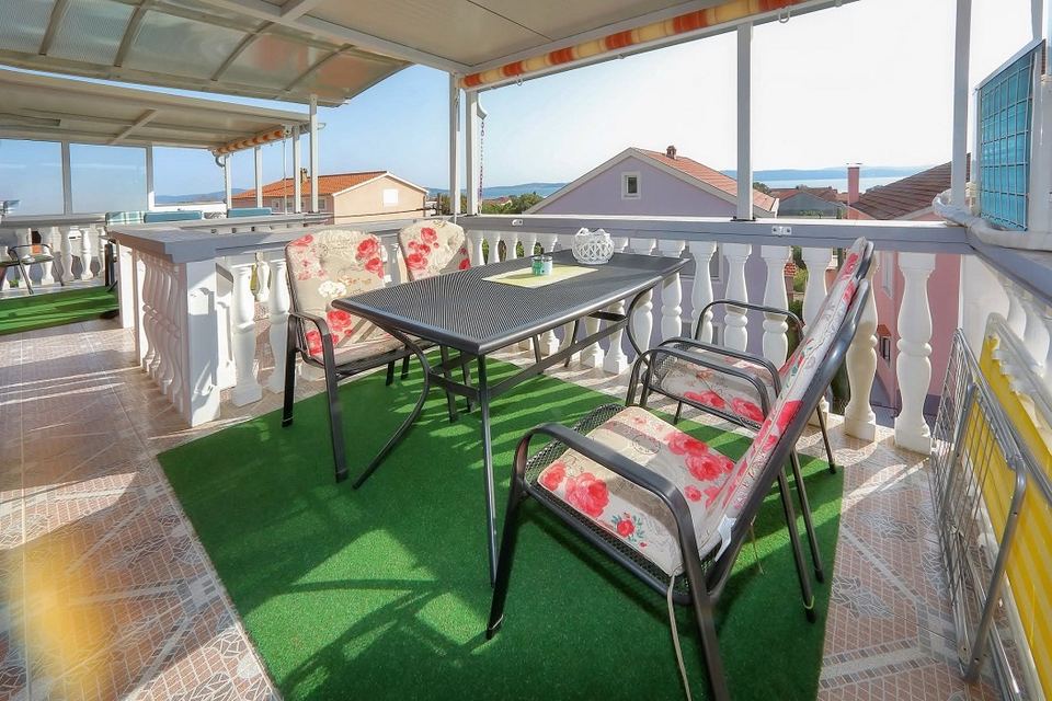 Casa u Bibinju, 308m², slika 3