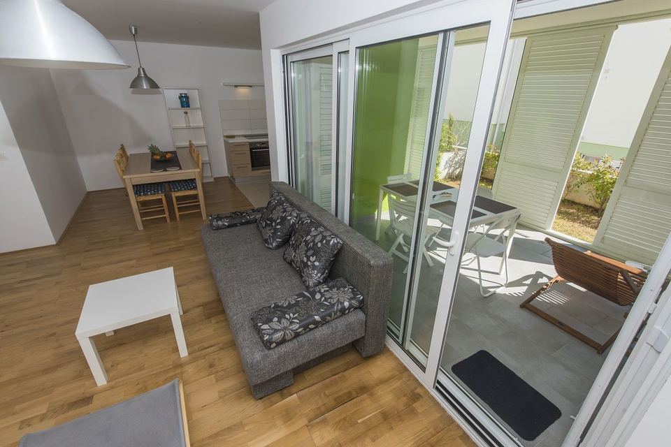 Wohnung u Privlaci, 86m², 2 sobe