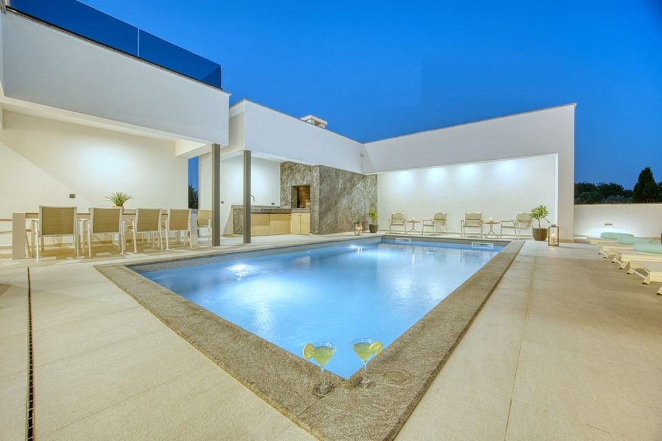 Haus u Ninu, 254m², 4 sobe