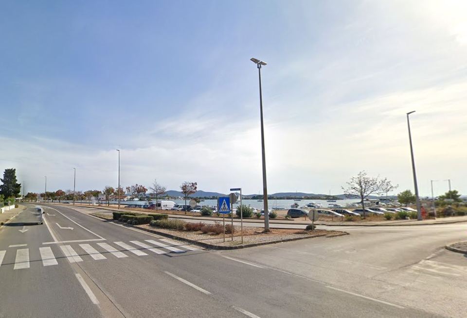 Terreno u Sukošanu, 1100m²