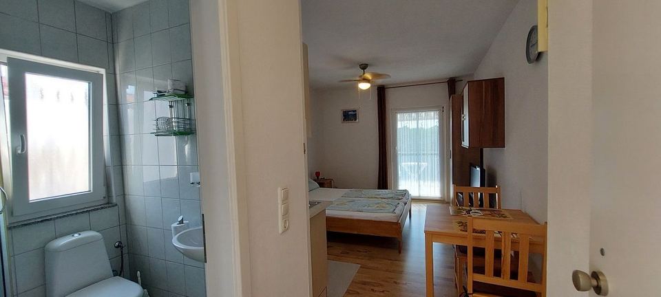 Kuća u Privlaci, 200m², 7 soba, slika 4