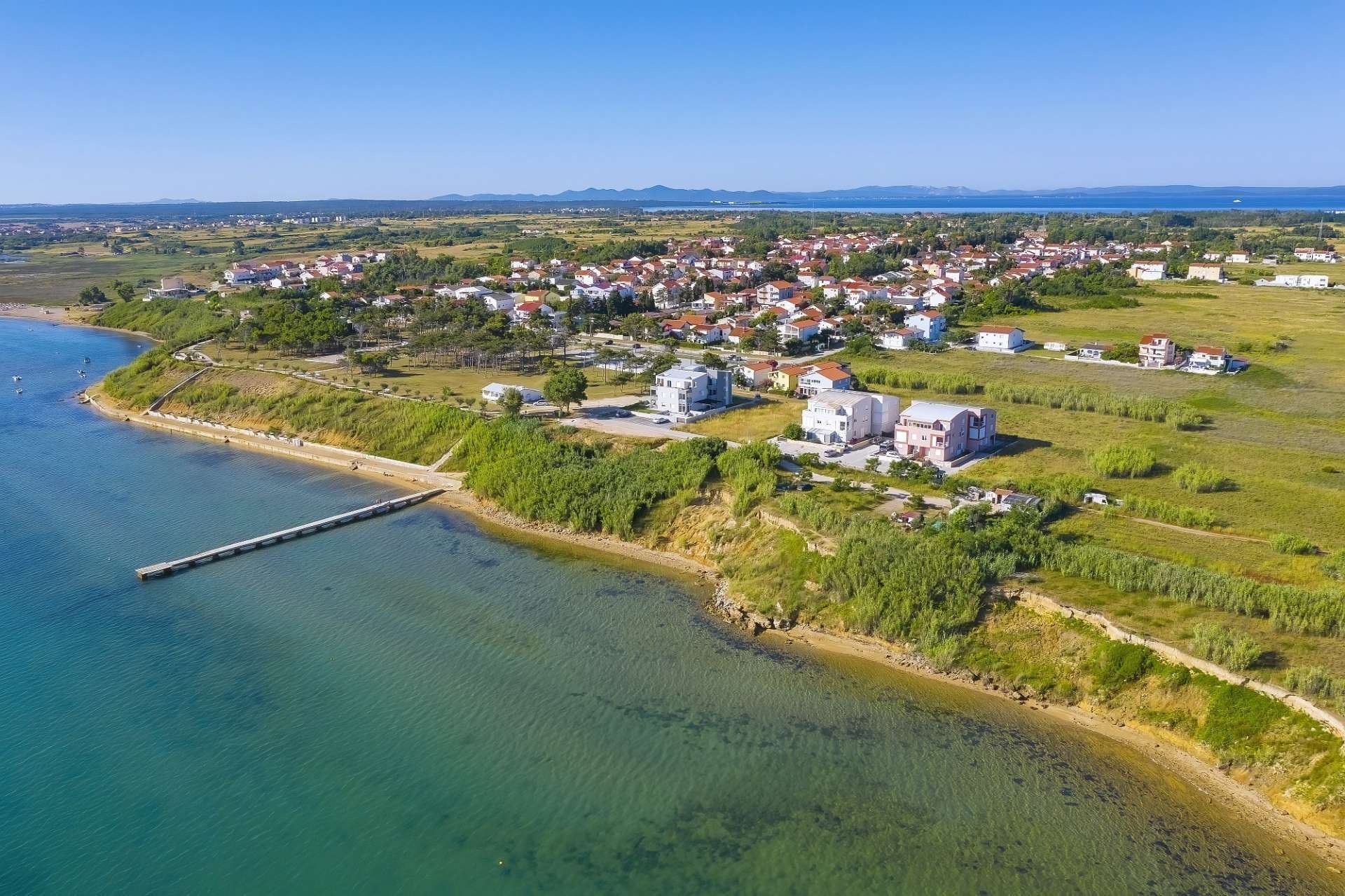Zemljište u Privlaci, 755m²