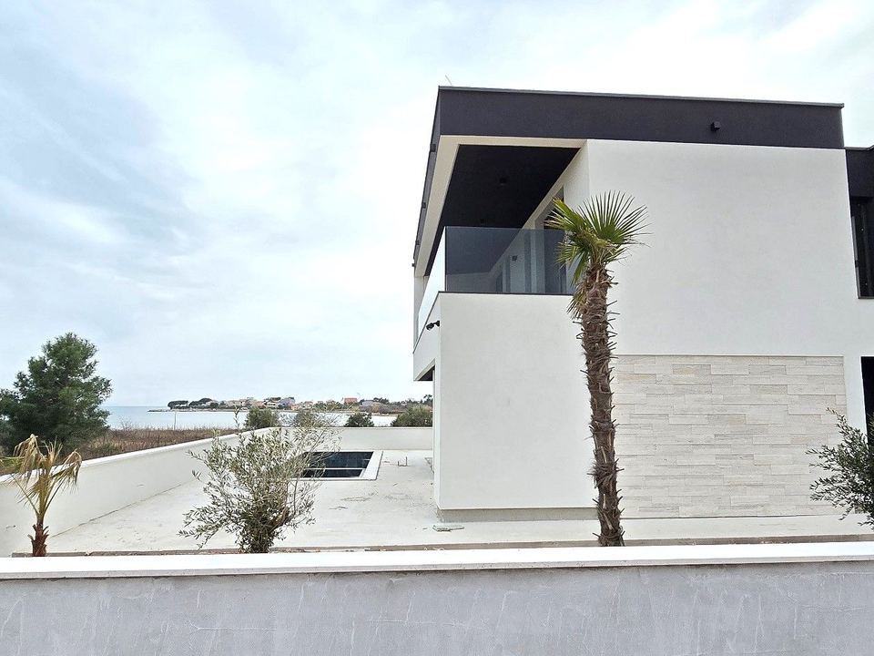House u Privlaci, 180m², 4 sobe, slika 2