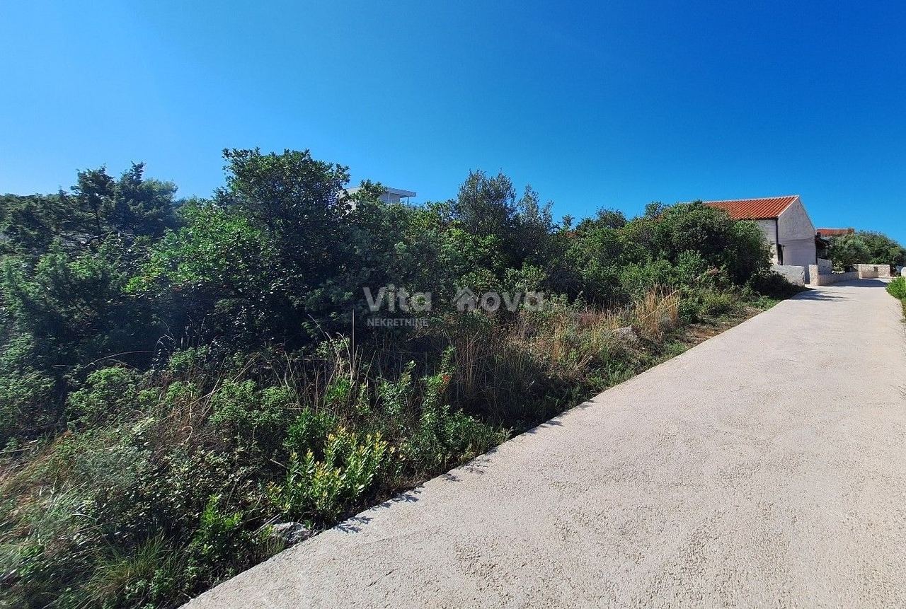 Land u Pašmanu, 748m², slika 4