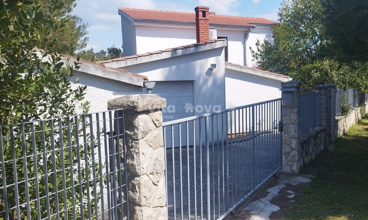 Haus u Pašmanu, 156m², 3 sobe