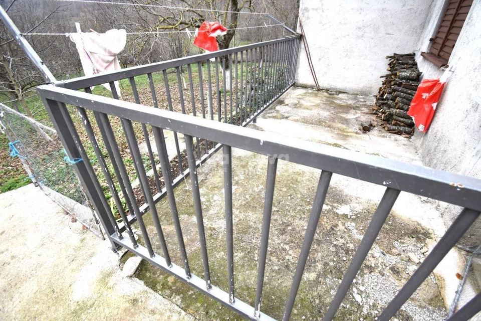 Kuća u Lovincu, 54m², 1 soba, slika 3