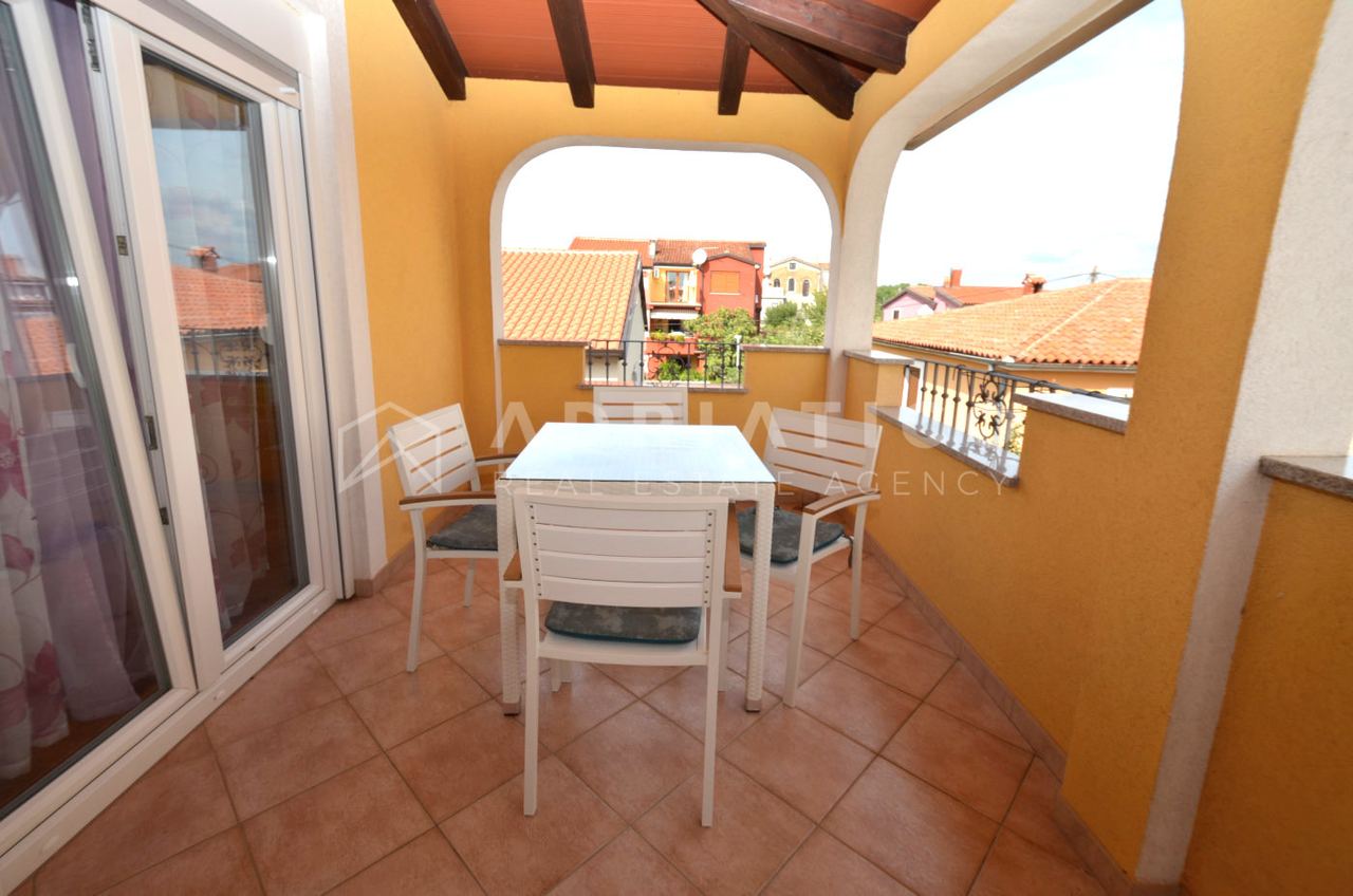 Apartment u Novigradu, 62m², 2 sobe, slika 2