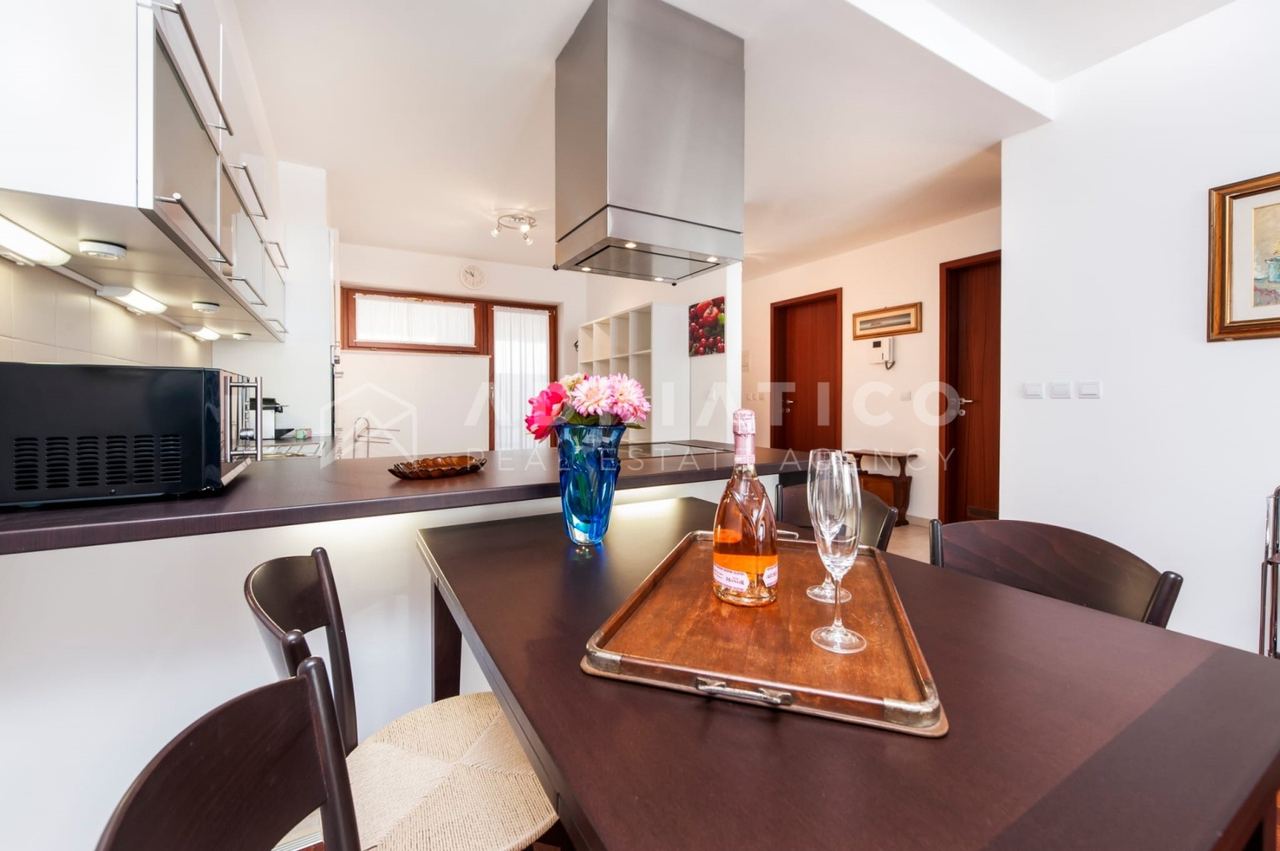 Appartamento u Rovignu, 70m², 2 sobe, slika 2