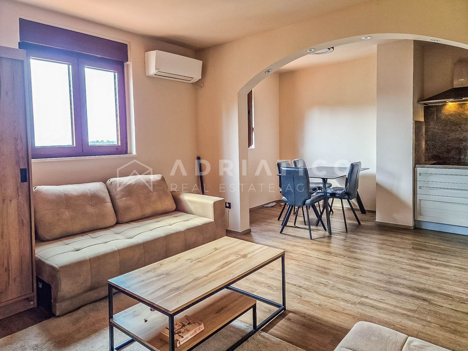 Apartment u Rovinju, 65m², 2 sobe, slika 2