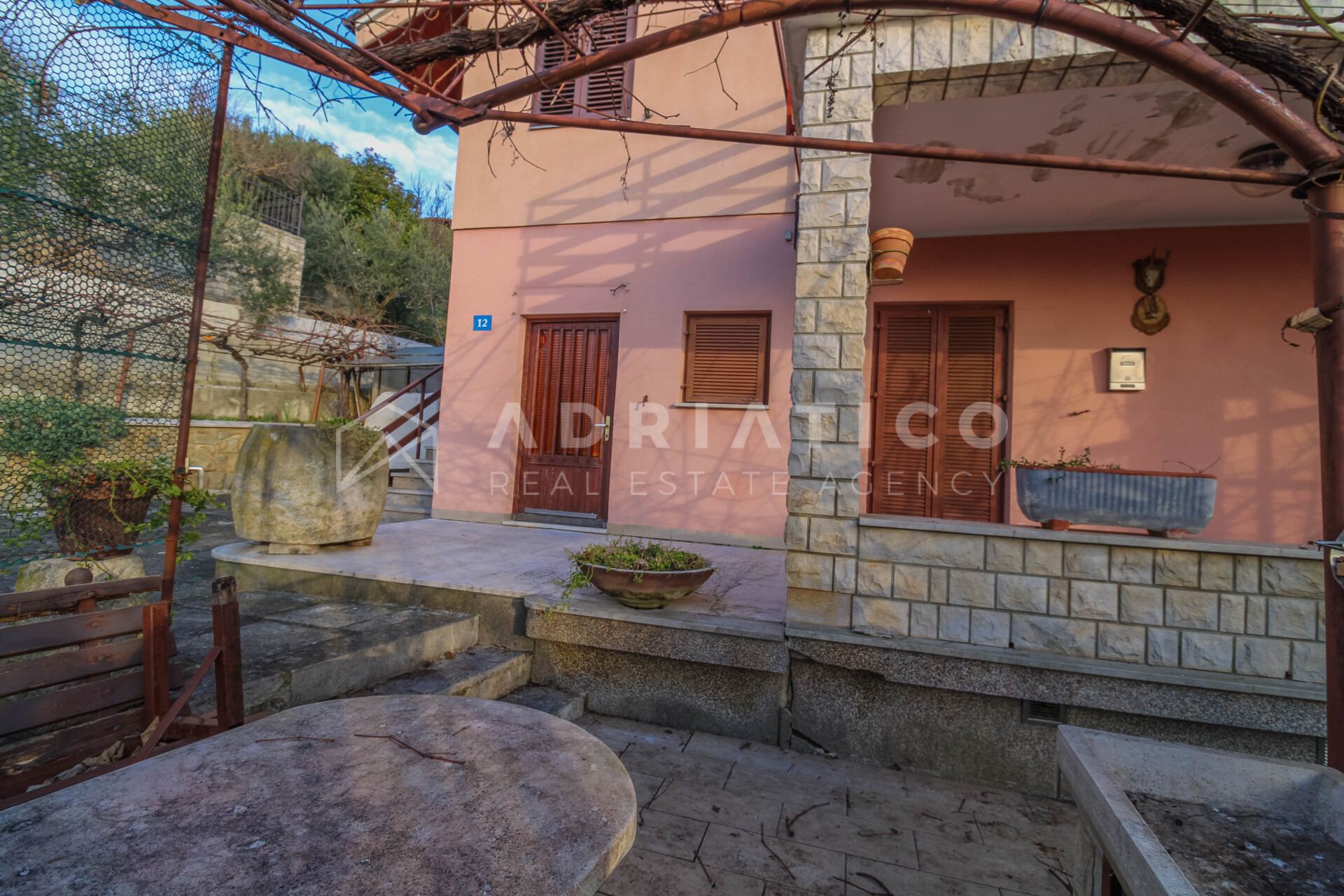 Haus u Buju, 200m², 4 sobe, slika 5