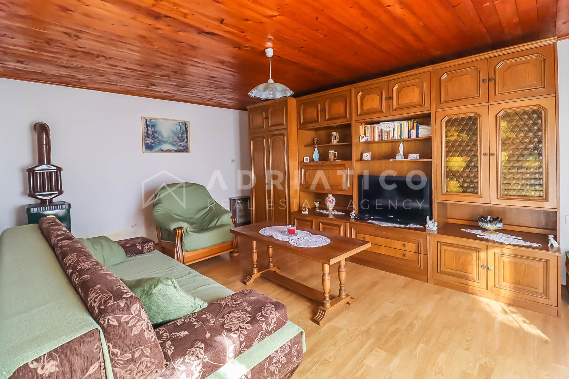 Haus u Vodnjanu, 230m², 2 sobe, slika 4