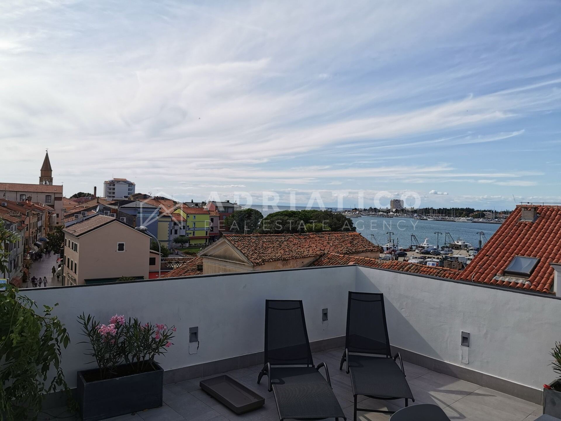 Wohnung u Umagu, 154m², 2 sobe