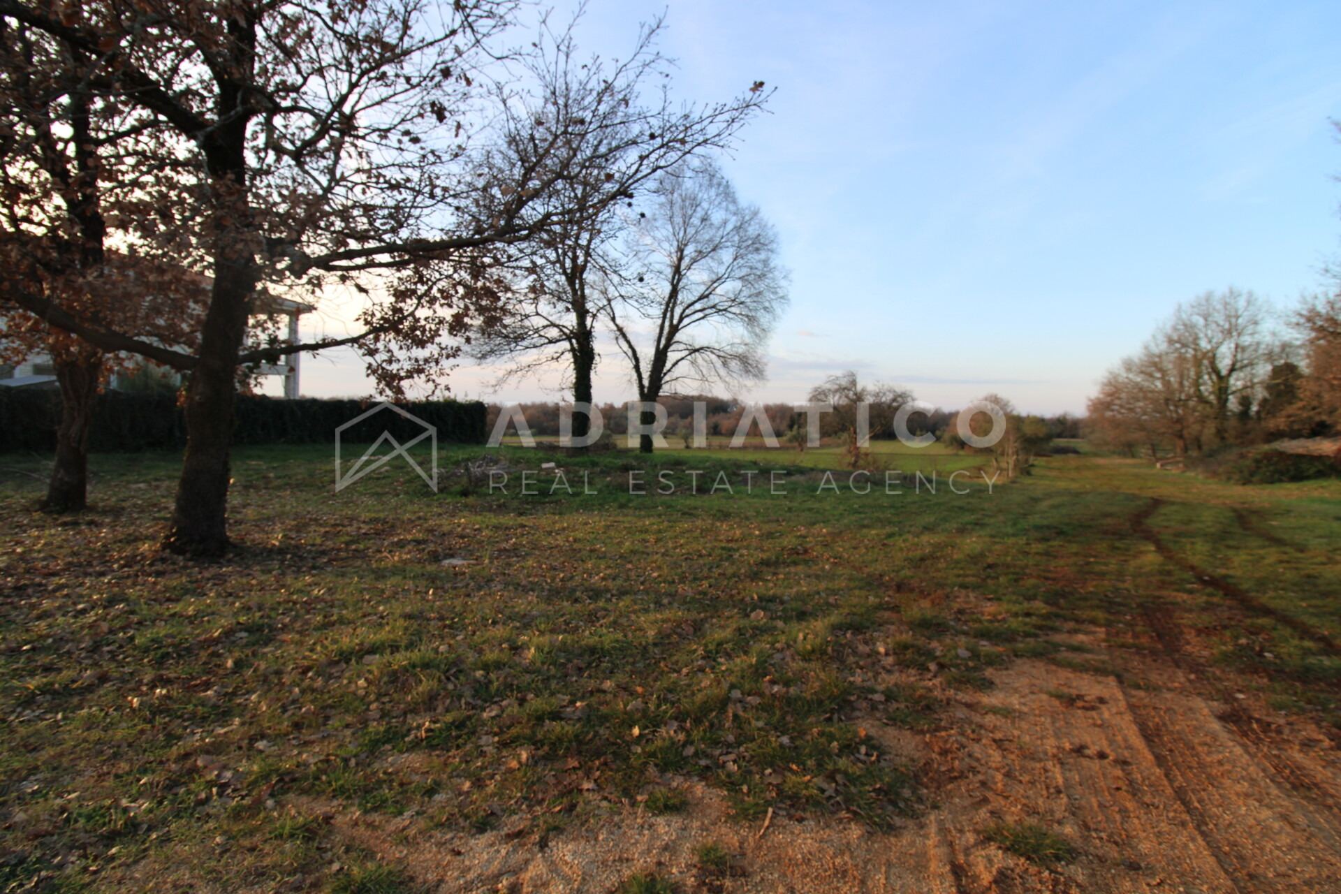 Terreno u Brtonigli, 1274m², slika 3