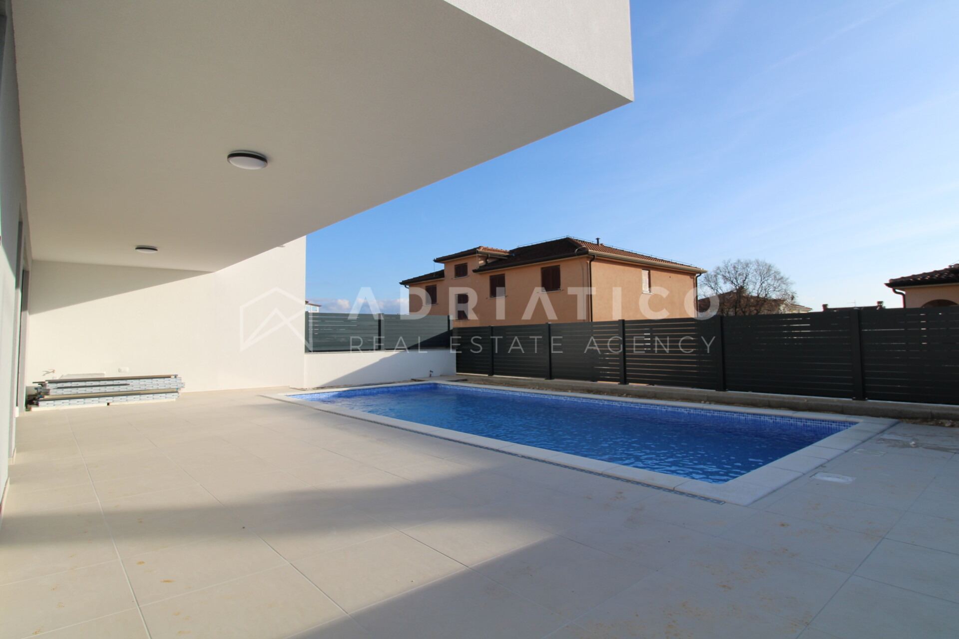 Apartment u Novigradu, 124m², 3 sobe, slika 3