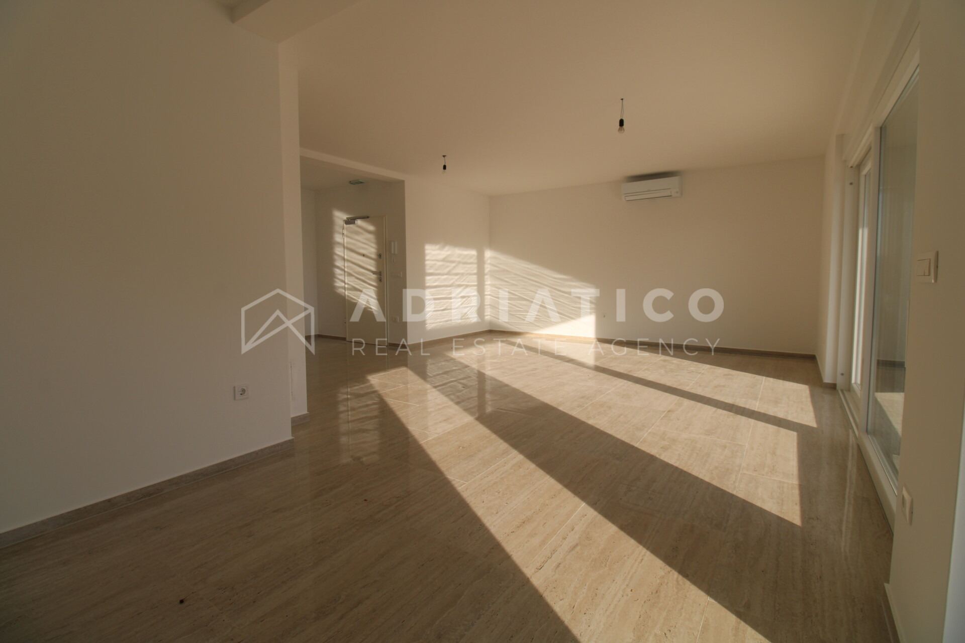 Apartment u Novigradu, 124m², 3 sobe, slika 5