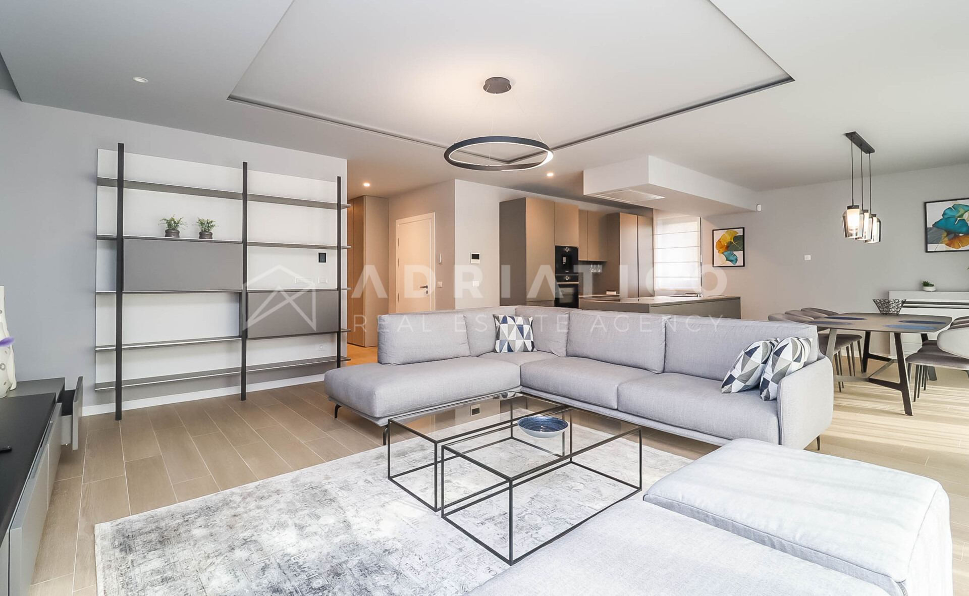 Wohnung u Rovinju, 154m², 2 sobe, slika 2