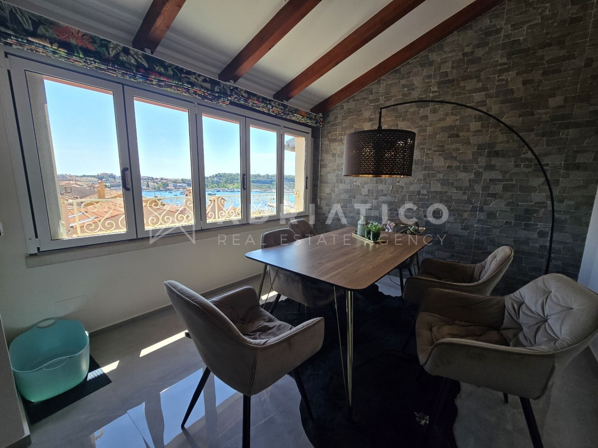 Appartamento u Rovignu, 60m², 2 sobe, slika 5