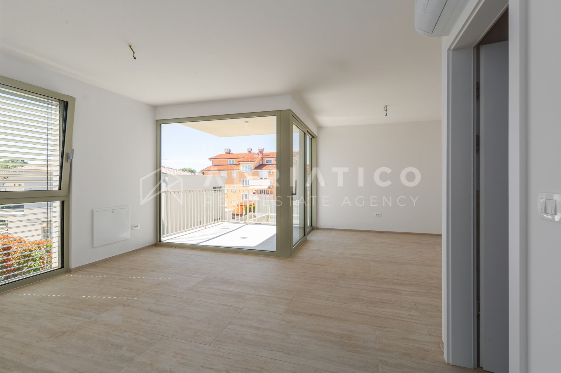 Appartamento u Novigradu, 67.5m², 1 soba, slika 5