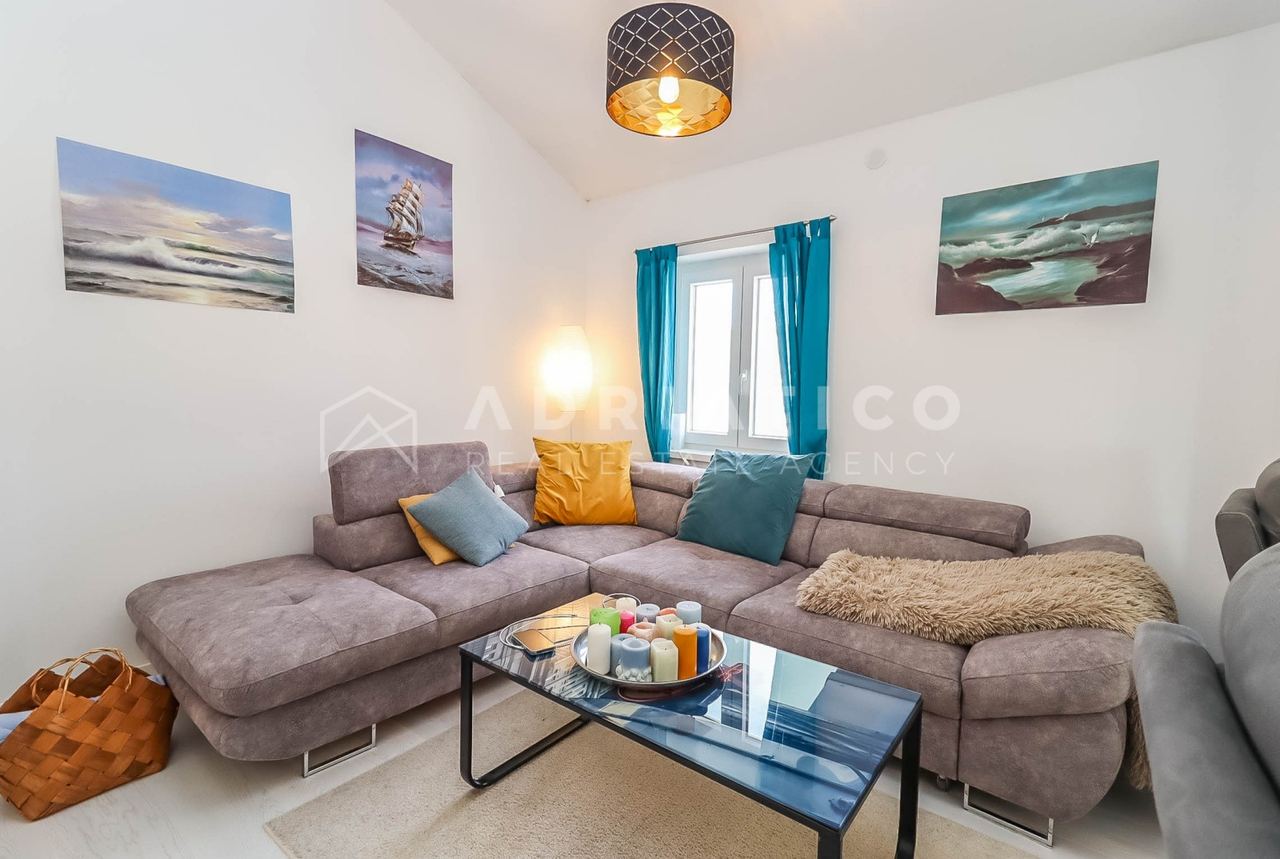Appartamento u Rovignu, 48m², 1 soba, slika 2