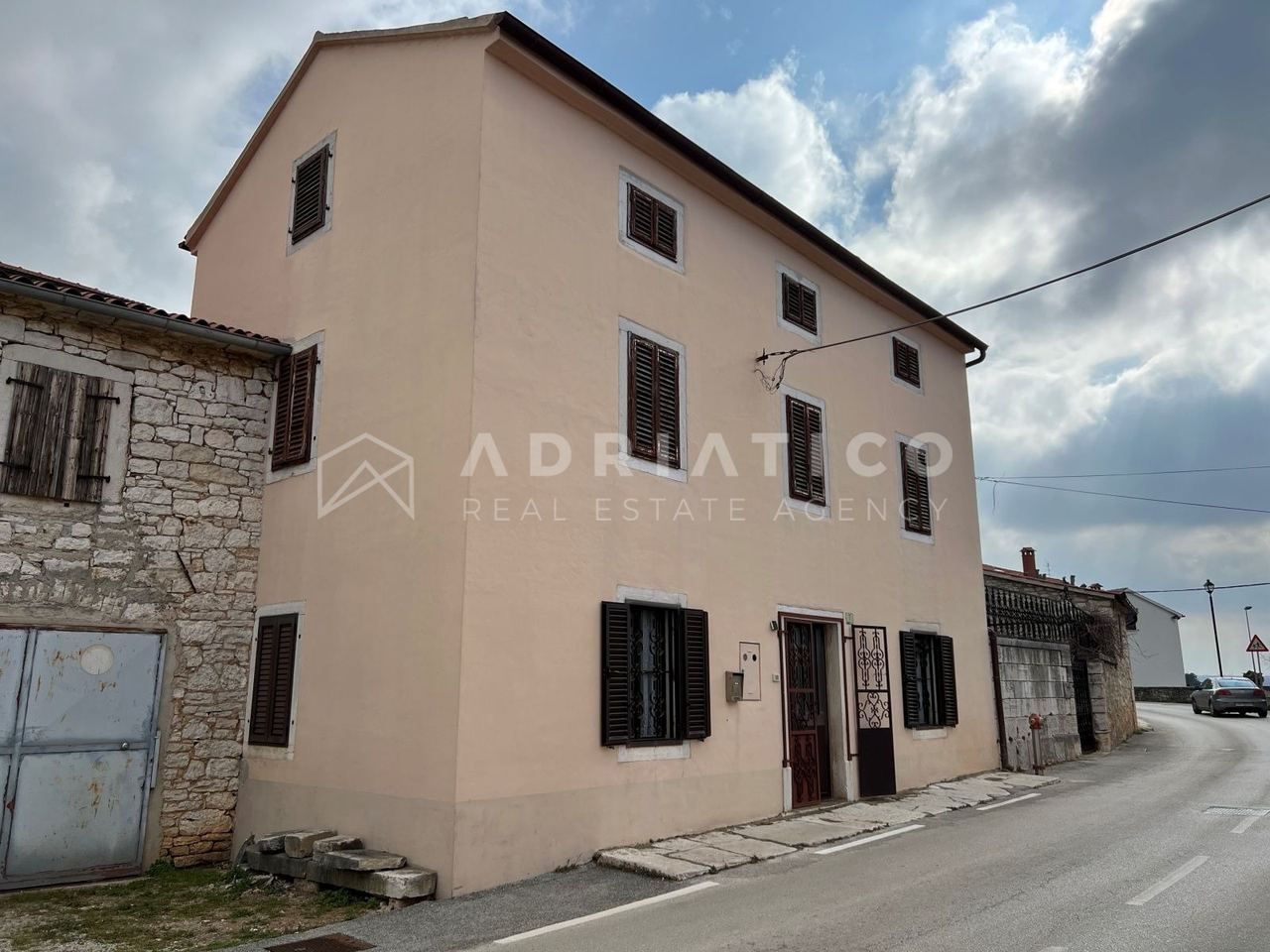 Haus u Sveti Lovreču, 124m², 4 sobe